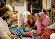 Stoffhandel in Jaipur, Indien