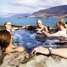 Island Hot Pool
